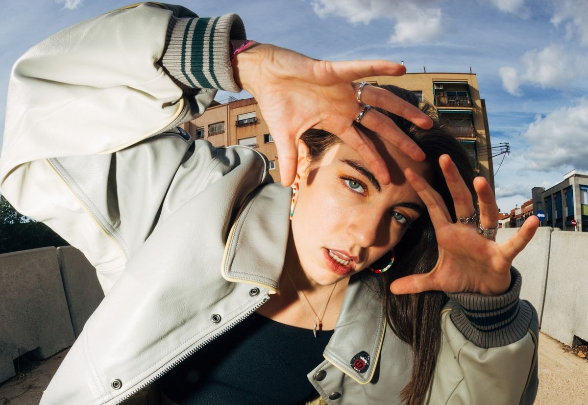 La rapera y freestyler Sara Socas llega a Salamanca para hablar de los retos de la mujer en la música urbana