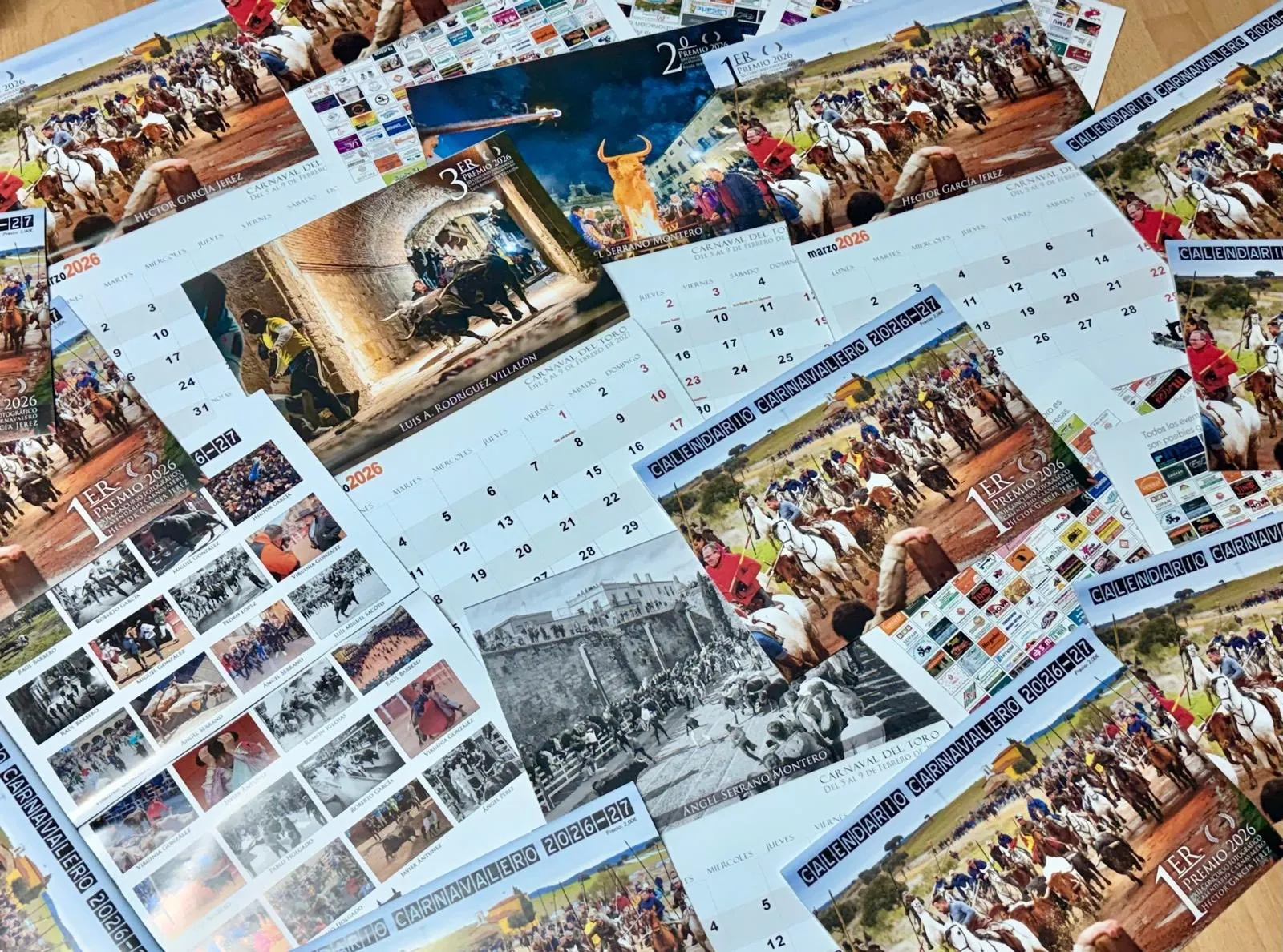 Foto 10 - Sale a la venta el calendario del Carnaval del Toro 2026/27