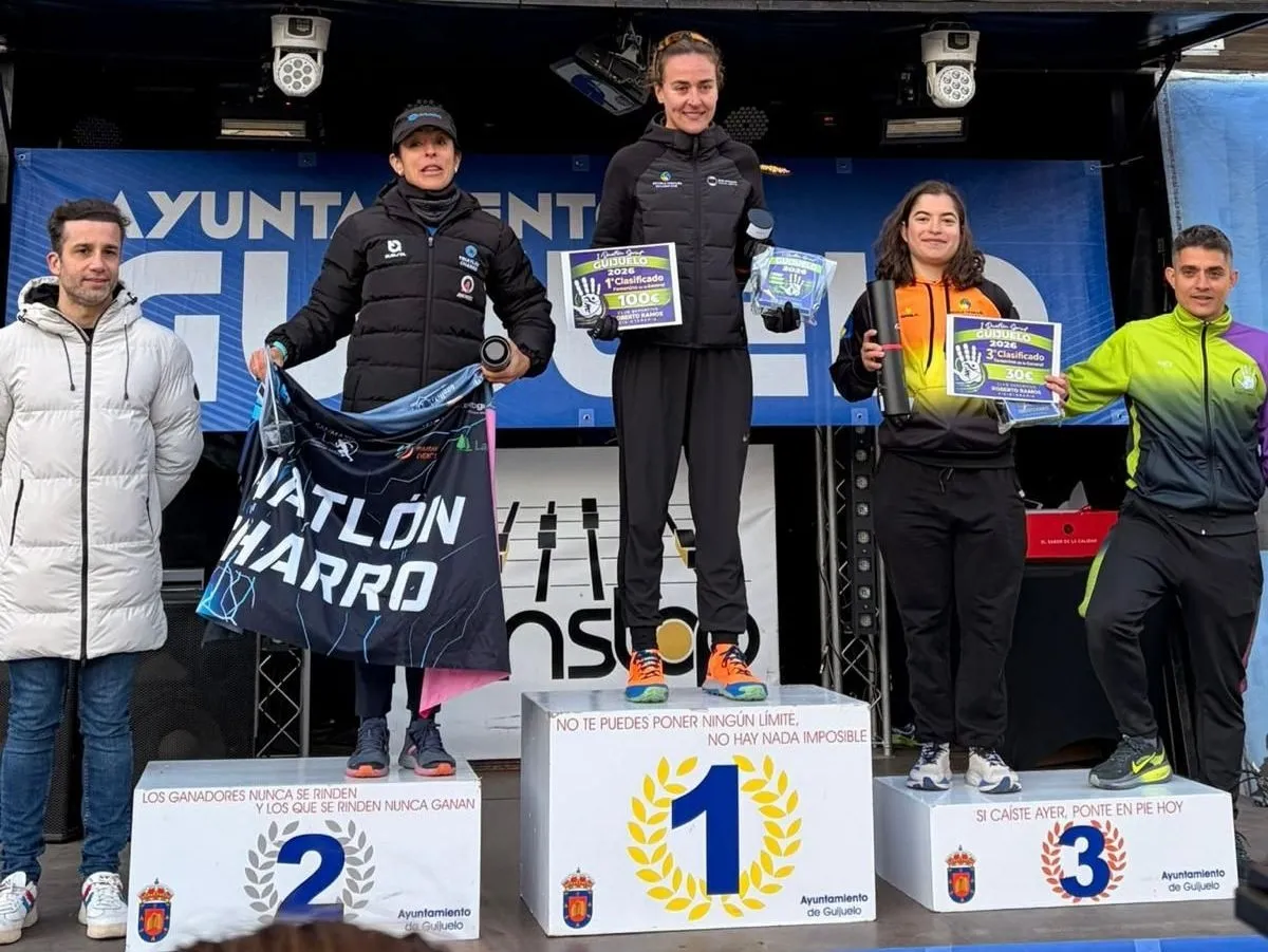 Foto 2 - La Escuela Triatl&oacute;n Salmantina domina el Duatl&oacute;n de Guijuelo con victorias por equipos e individuales