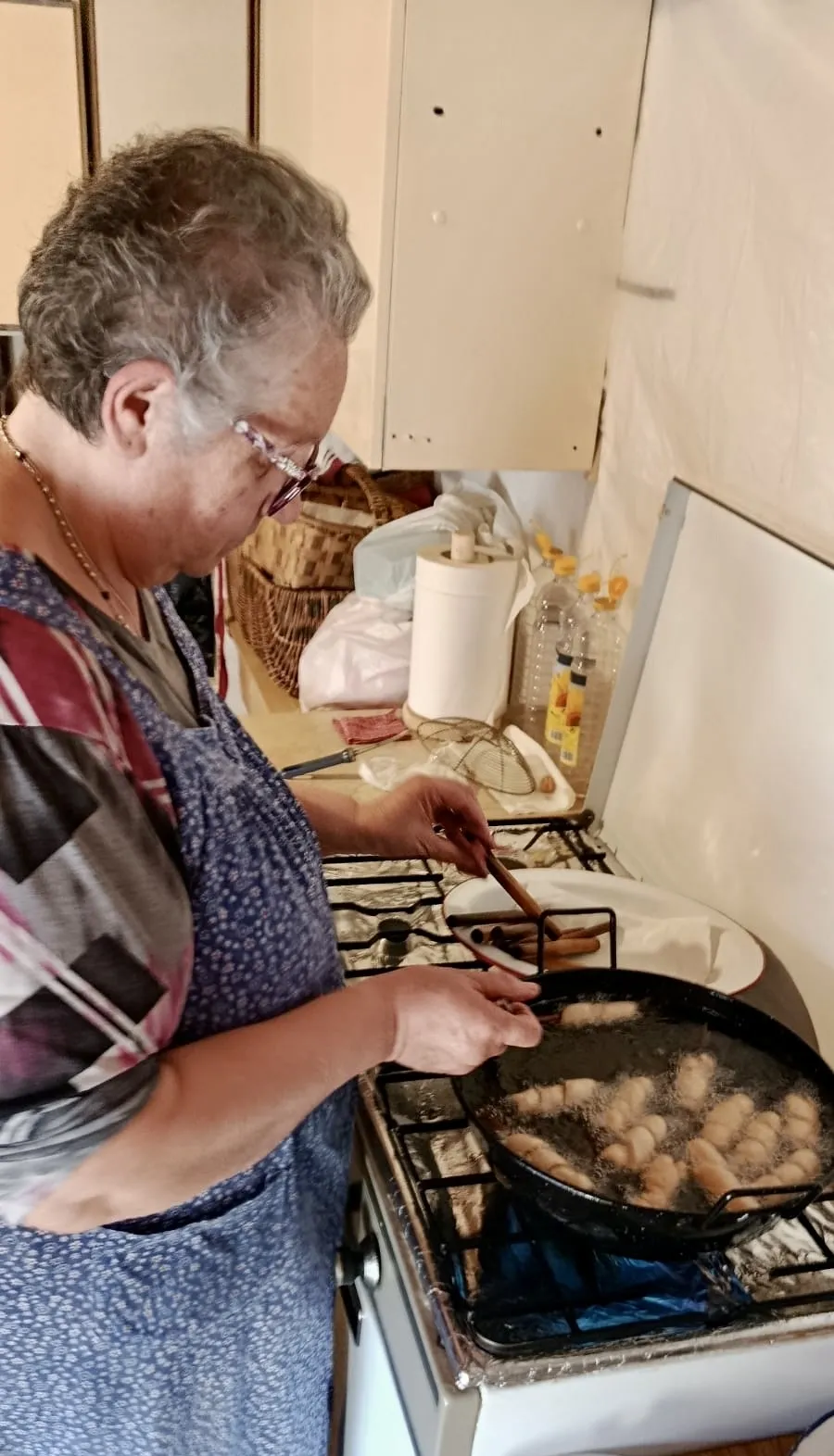 Foto 5 - Entre perolas y an&iacute;s: Santiago de la Puebla revive el sabor de sus Cuquillos para su hist&oacute;rico Encuentro de la Capa 