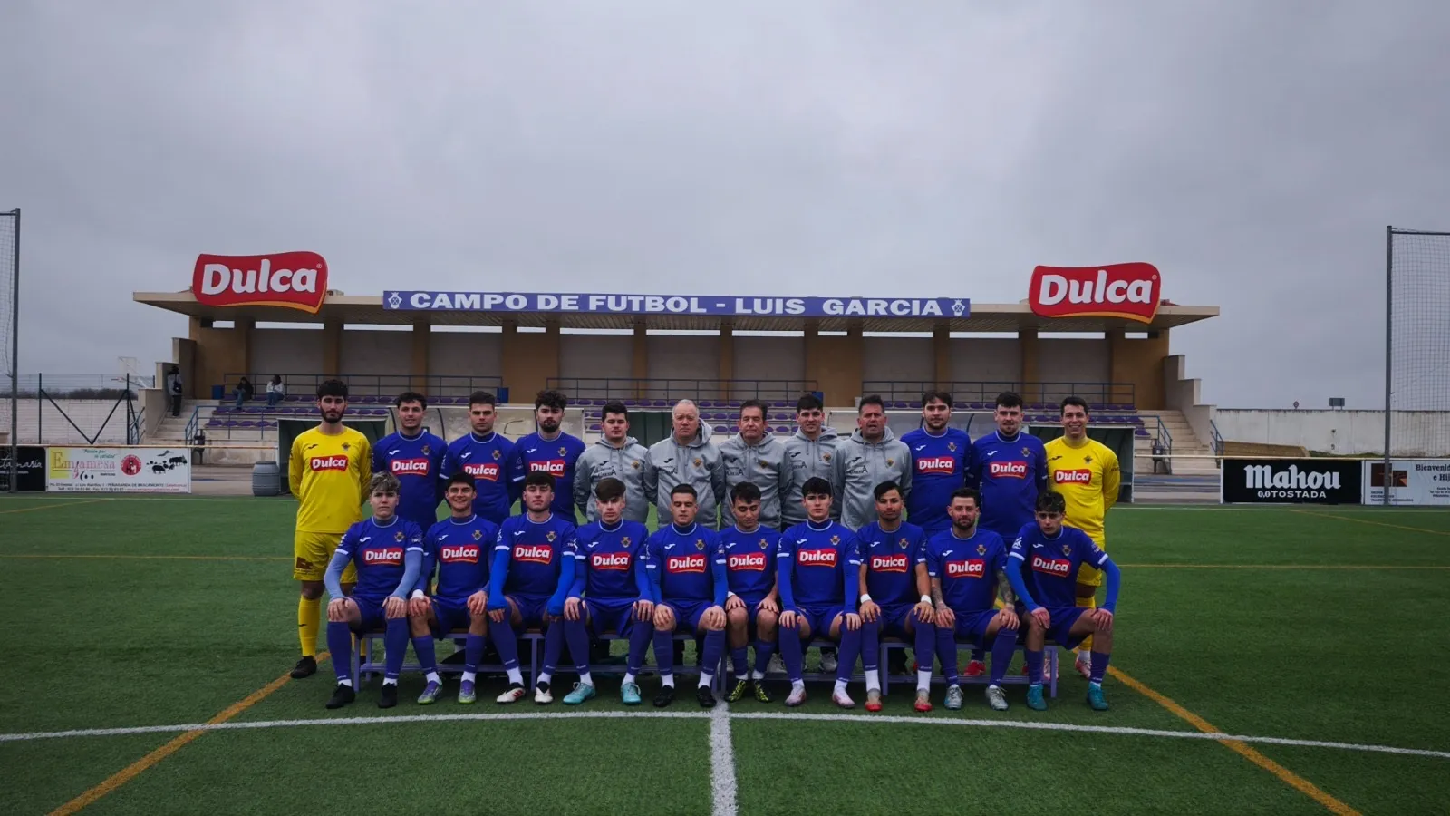Foto 6 - El Club Deportivo Pe&ntilde;aranda celebra la presentaci&oacute;n de sus equipos en un a&ntilde;o muy especial por su 70 aniversario