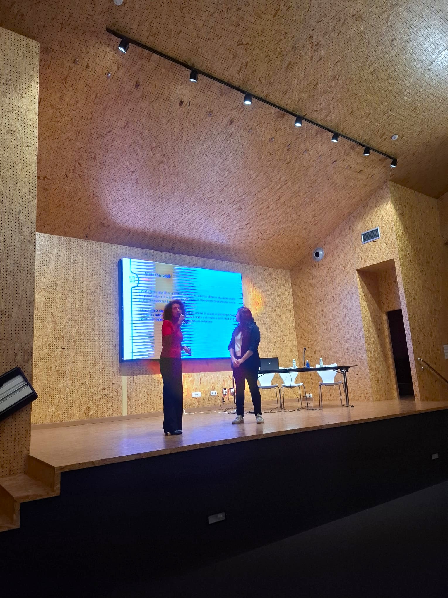 Una nueva red de coordinación agilizará la atención social a pacientes con cáncer en Salamanca