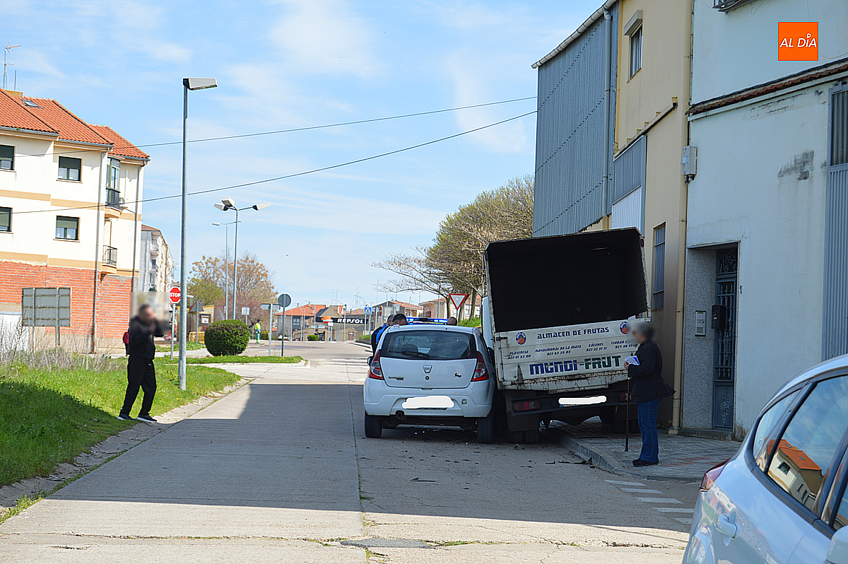 Accidente sin heridos en la bajada Huertas de Santa Cruz de Ciudad Rodrigo 