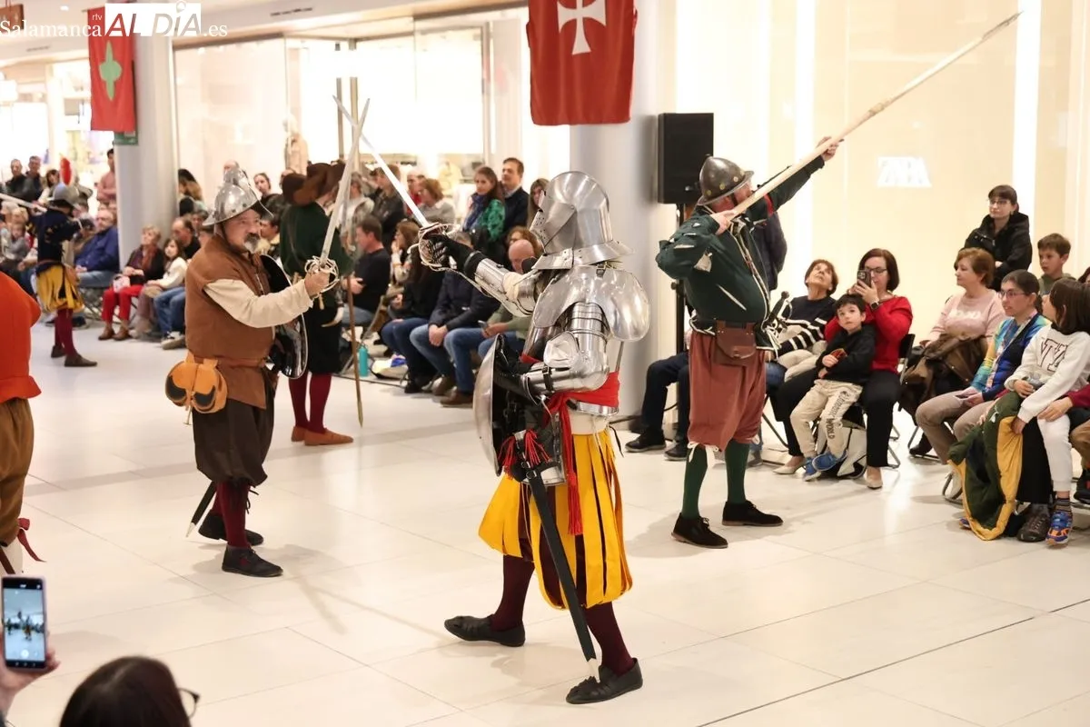 Viaje en el tiempo con la Asociación Cultural Tercio de Salamanca en El Tormes. Foto de David Sañudo