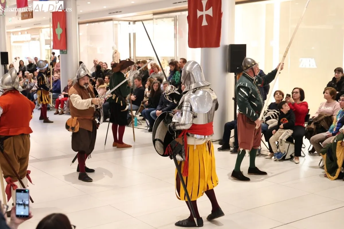 Viaje en el tiempo con la Asociación Cultural Tercio de Salamanca en El Tormes. Foto de David Sañudo