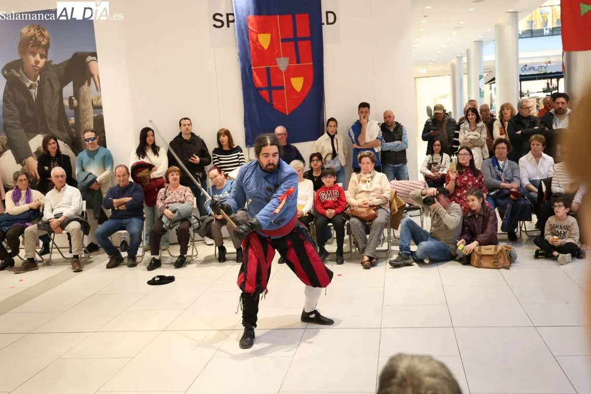 Viaje en el tiempo con la Asociación Cultural Tercio de Salamanca en El Tormes. Foto de David Sañudo