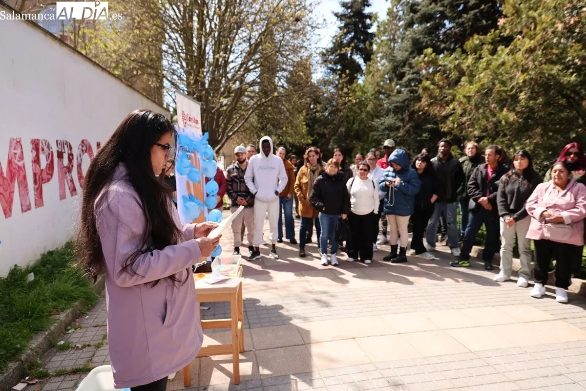 Día de las Trabajadoras del Hogar organizado por Cáritas Salamanca en el paseo de San Antonio. Foto de David Sañudo