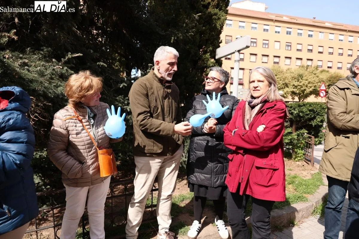 Día de las Trabajadoras del Hogar organizado por Cáritas Salamanca en el paseo de San Antonio. Foto de David Sañudo