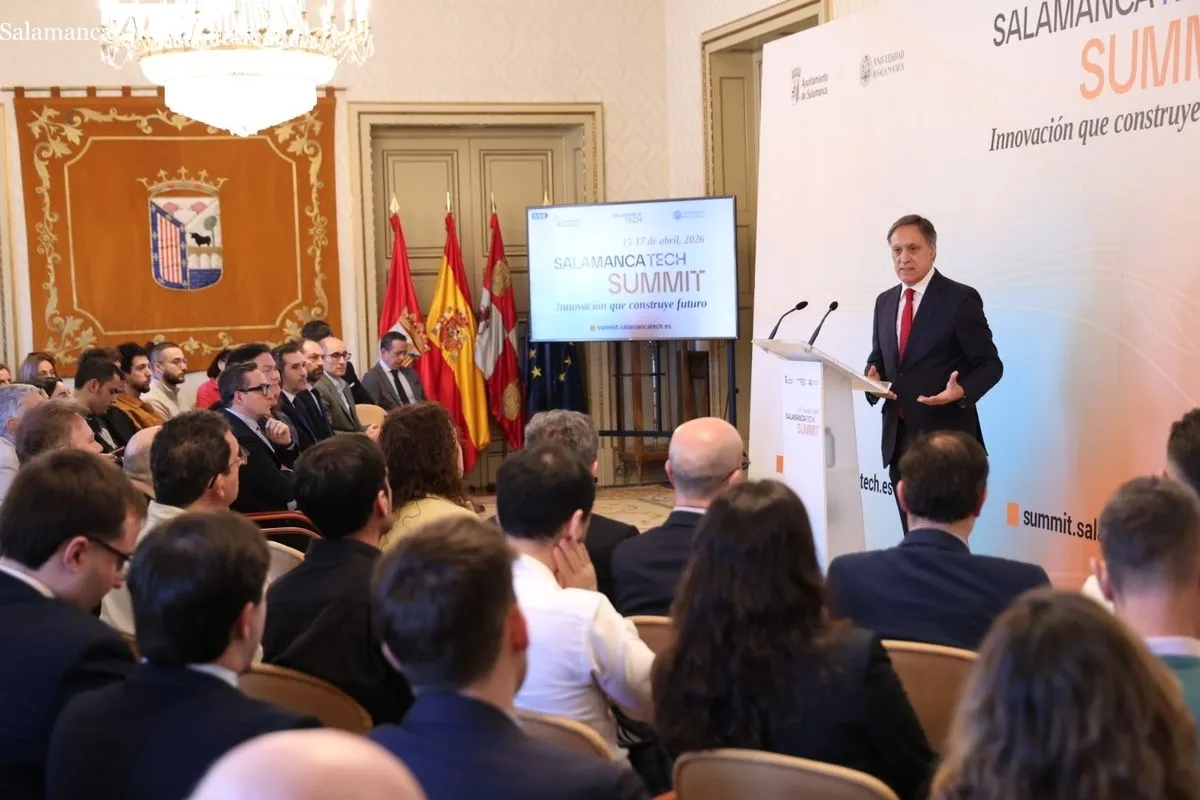 Presentación en el Ayuntamiento del Salamanca Tech Summit 2026. Foto de David Sañudo