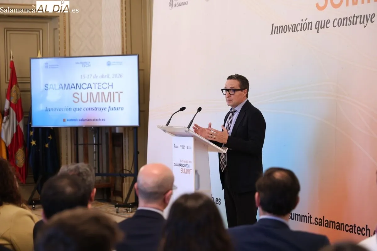 Presentación en el Ayuntamiento del Salamanca Tech Summit 2026. Foto de David Sañudo
