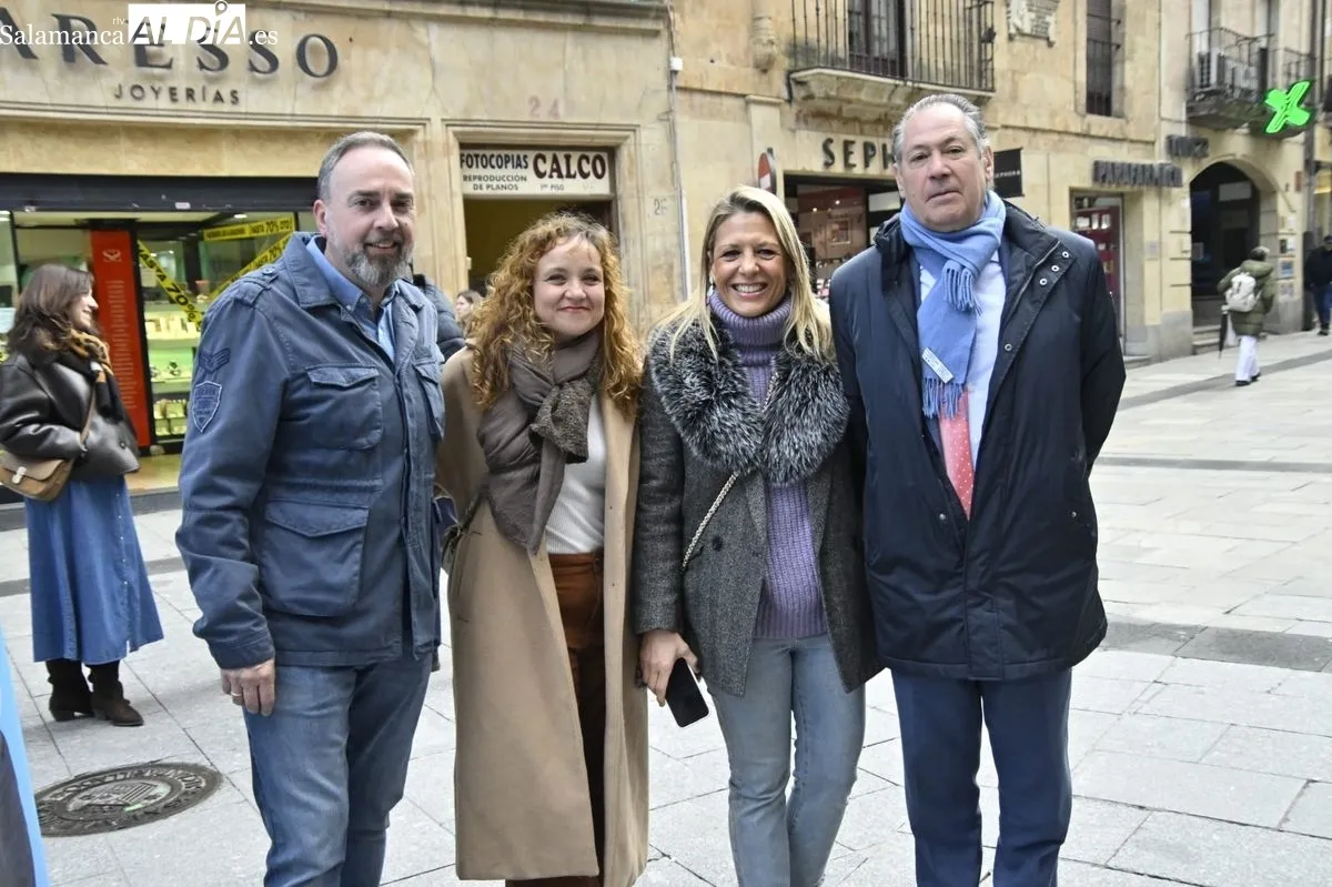 Cayetana Álvarez de Toledo, portavoz adjunta del Grupo PP en el Congreso de los Diputados, en su visita a Salamanca, acompañada por miembros del PP salmantino