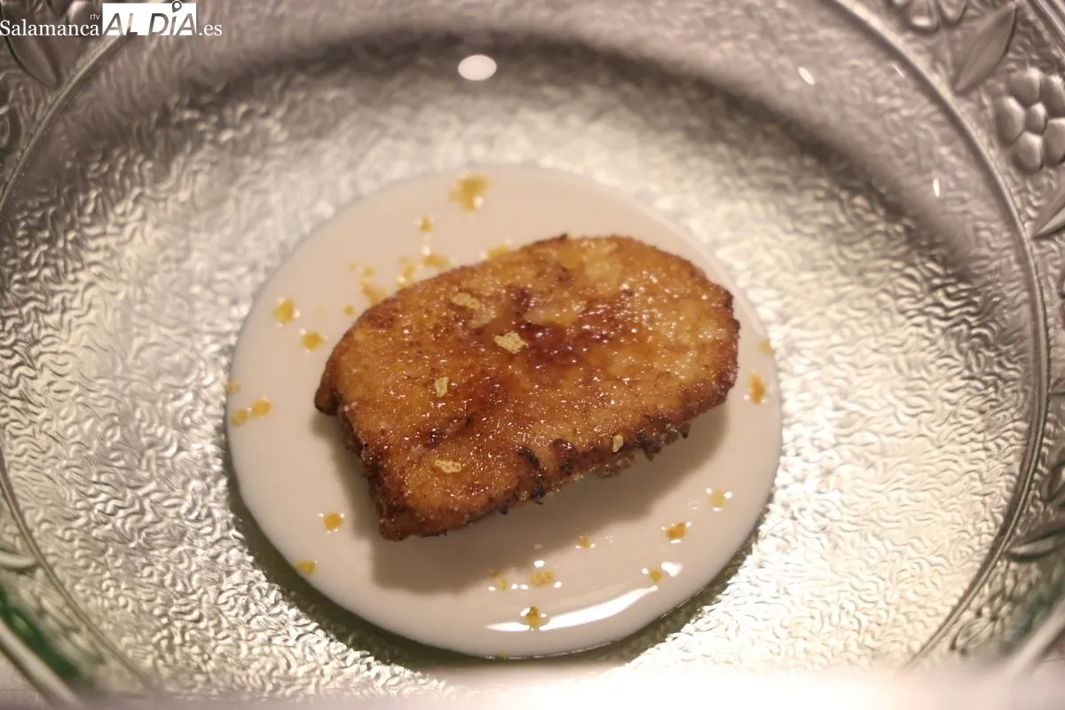 IX Concurso de Torrijas en Salamanca: cata del jurado. Foto de David Sañudo