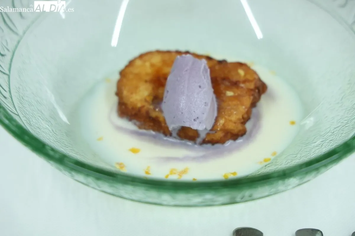 IX Concurso de Torrijas en Salamanca: cata del jurado. Foto de David Sañudo