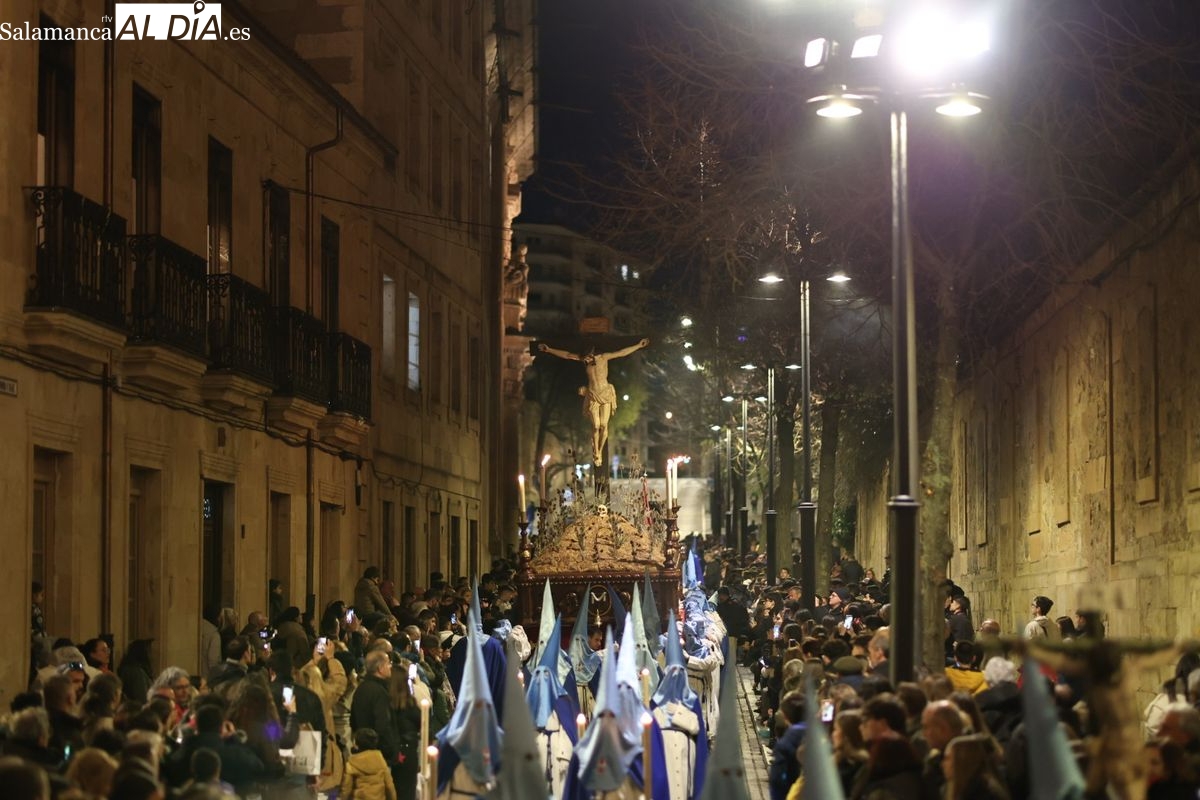 Procesión del Cristo de los Doctrinos en Salamanca