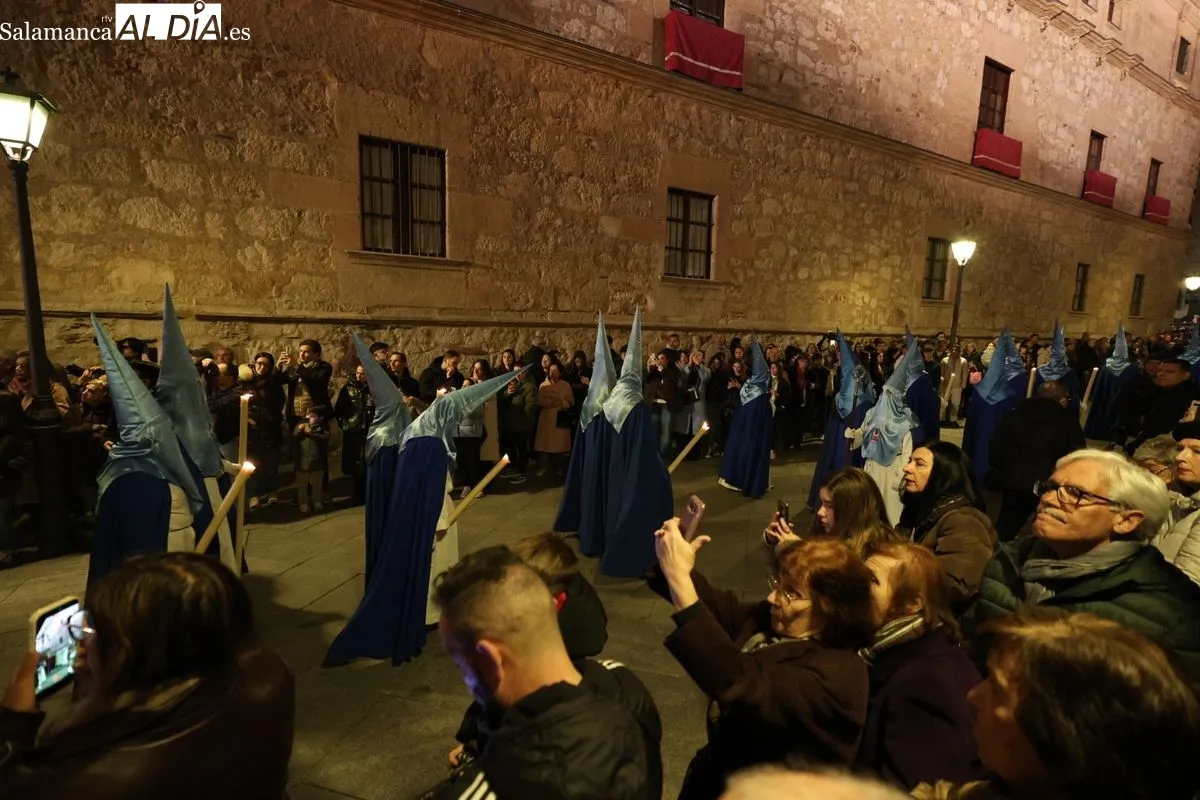Procesión del Cristo de los Doctrinos y la Virgen de la Amargura de la Confradía de la Vera Cruz. Fotos: David Sañudo