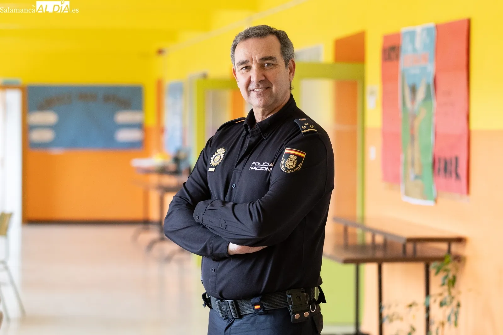 El inspector Rafael Santero, durante la charla en el Colegio Trinitarios de Salamanca | FOTOS: David Sañudo 