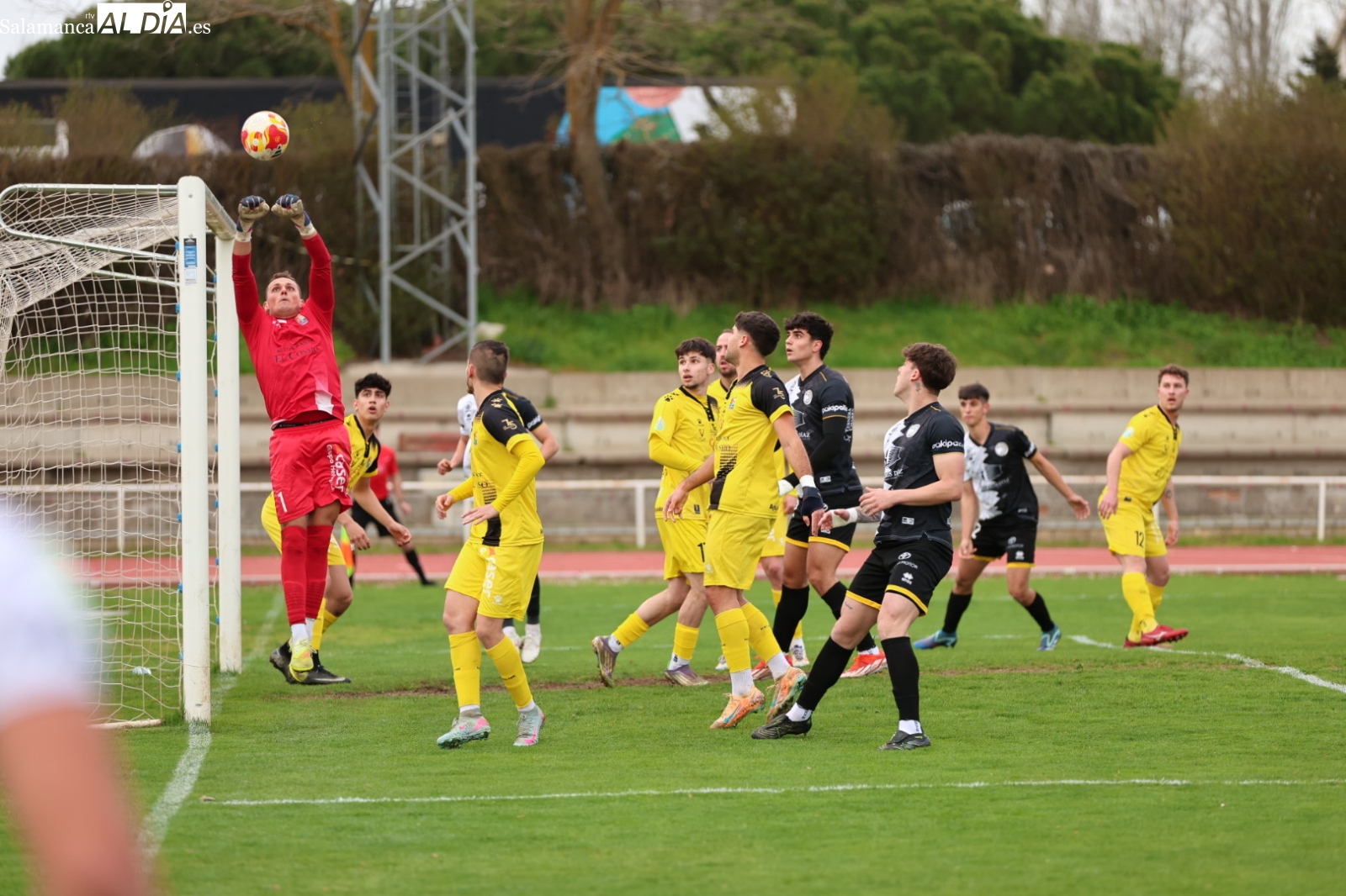 FOTOS | El filial de Unionistas se agarra a un clavo ardiendo con una victoria clave ante el Mojados en la lucha por salvarse (3-1)
