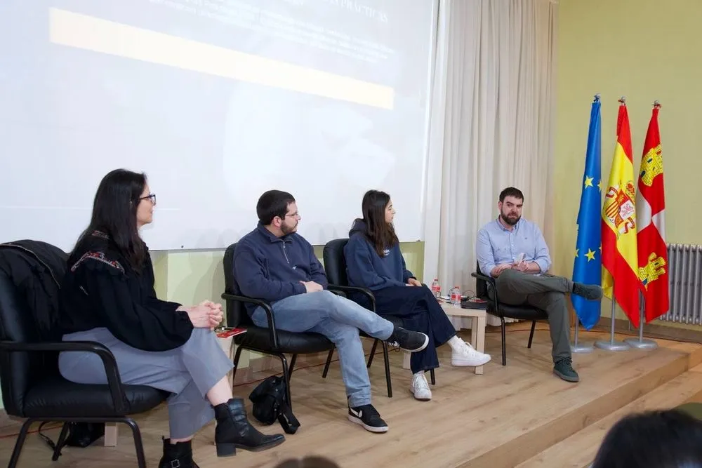Foto 2 - El Colegio San Agust&iacute;n acerca el mundo profesional a sus alumnos de Secundaria y Bachillerato