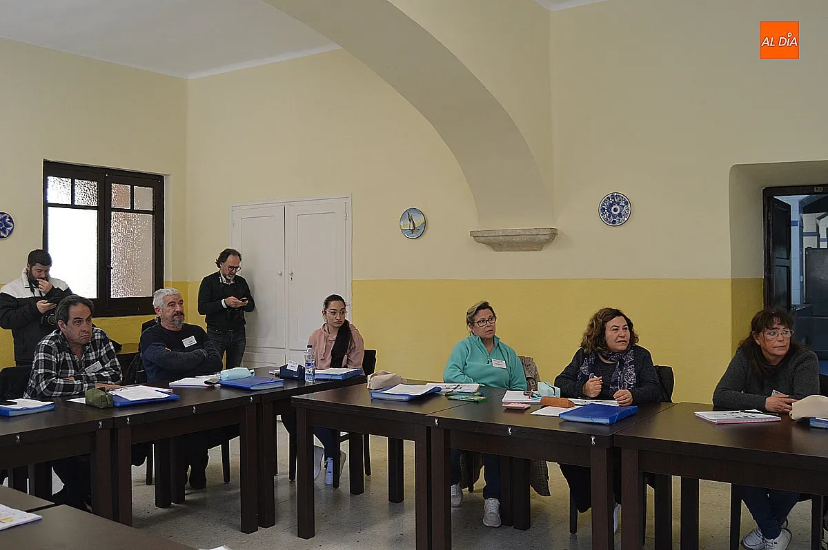 Inauguración de los programas mixtos de Formación y Empleo (AFE), en el Seminario 