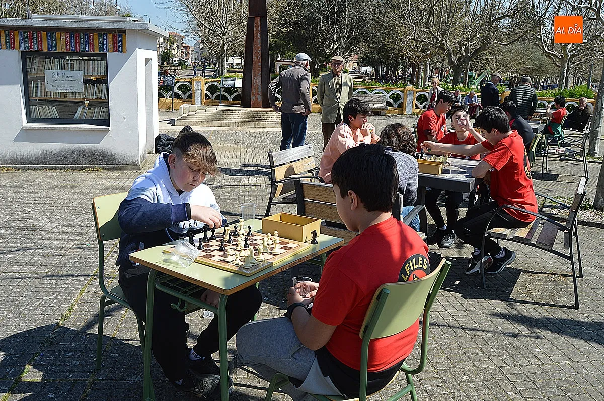 Torneo de ajedrez entre el IES Tierra y IES Fray Diego Tadeo 