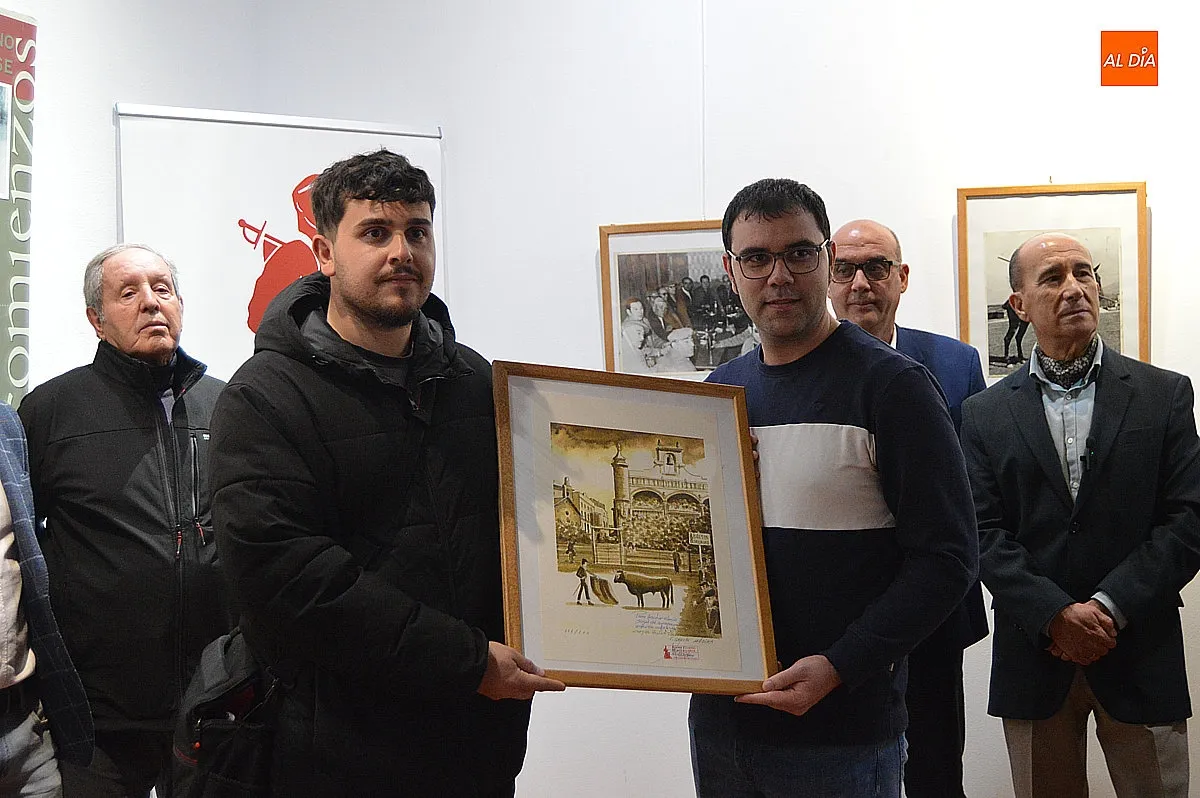 Exposición fotográfica del Bolsín Taurino Mirobrigense en la Casa de la Cultura 