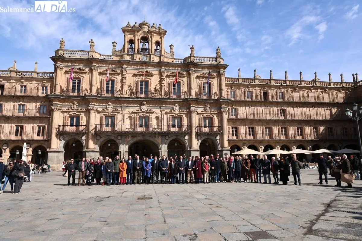 Día Europeo de las Víctimas del Terrorismo en la Plaza Mayor de Salamanca. Foto de David Sañudo