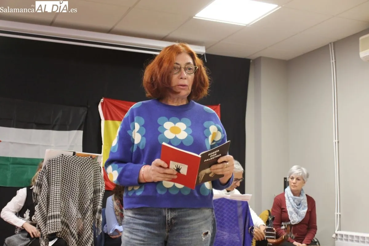 Celebración del Día de la Tierra palestina, con música, poesía y gastronomía, en Miranda de Azán. Foto de Fernando Sánchez Gómez