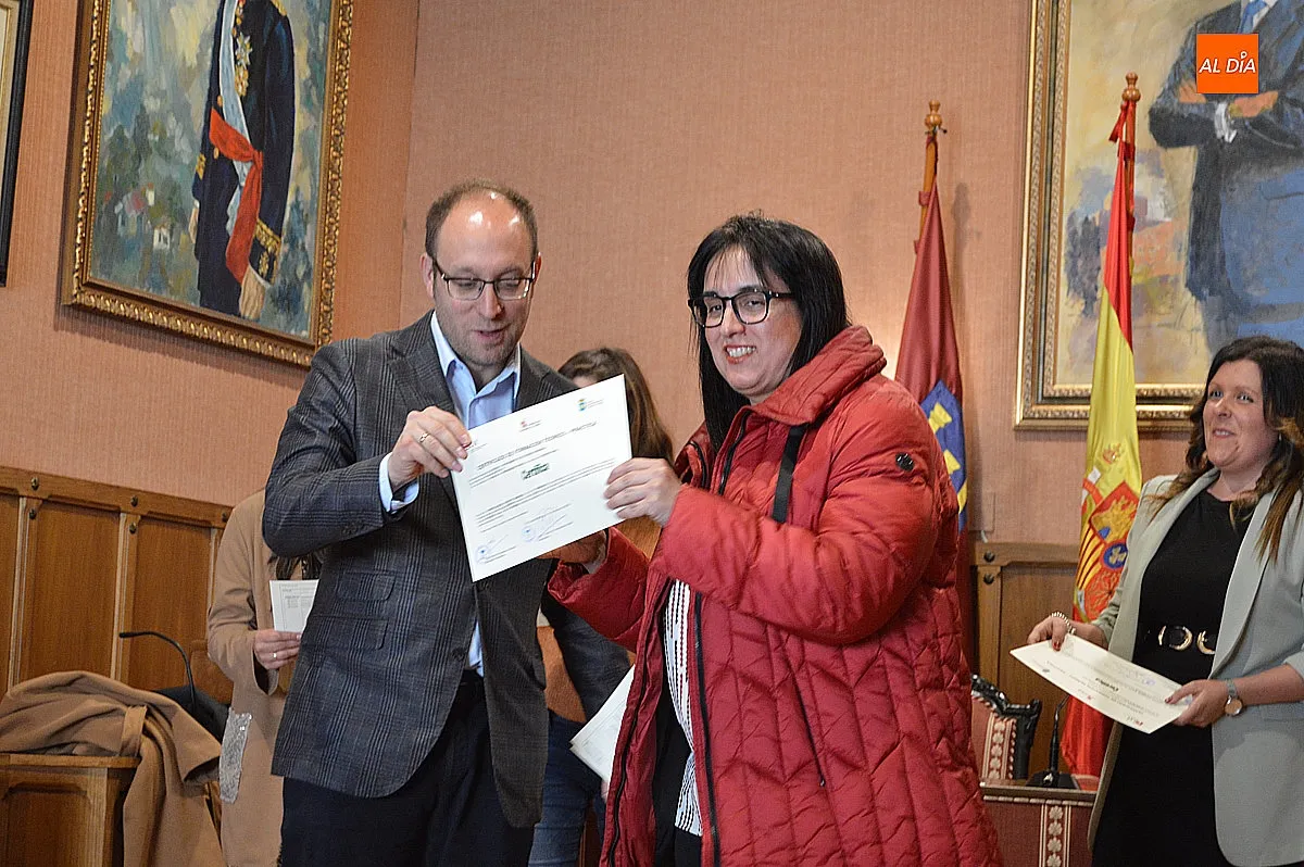 Clausura del curso Asistir II en el Salón de Plenos del Ayuntamiento 