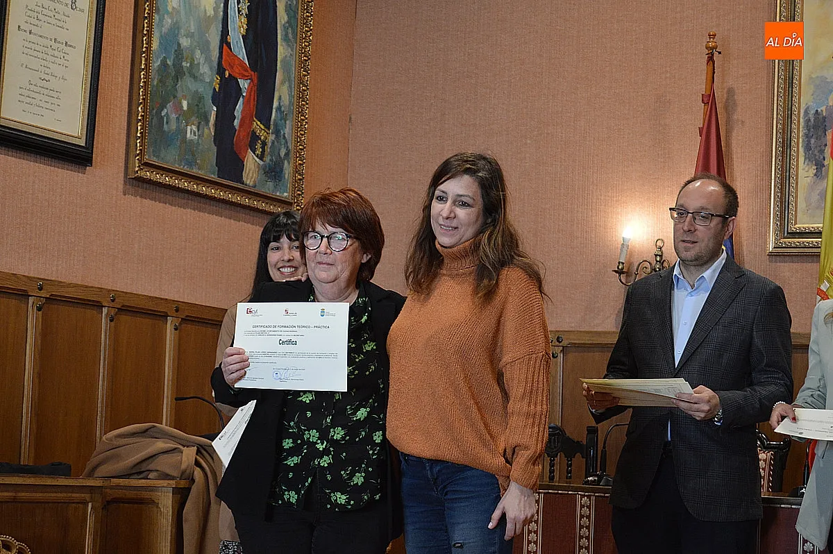 Clausura del curso Asistir II en el Salón de Plenos del Ayuntamiento 