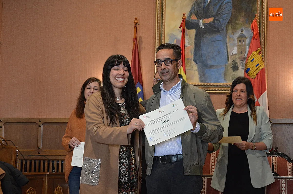 Clausura del curso Asistir II en el Salón de Plenos del Ayuntamiento 