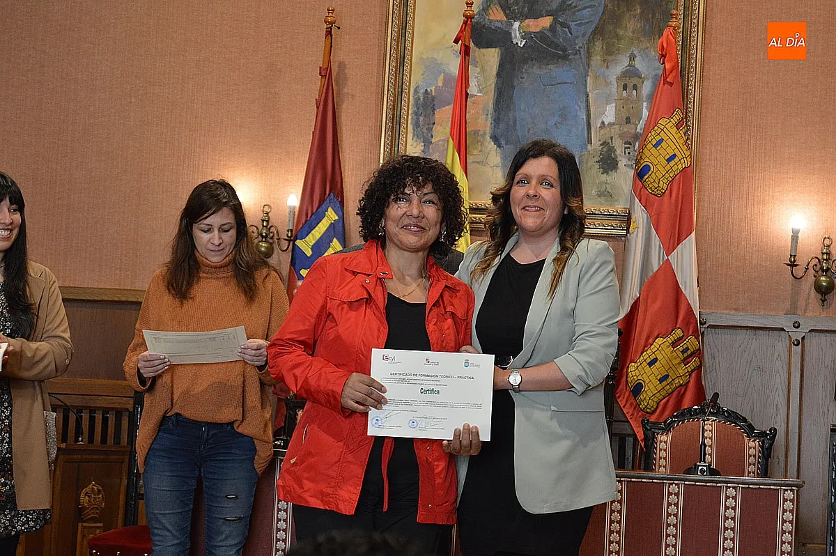Clausura del curso Asistir II en el Salón de Plenos del Ayuntamiento 
