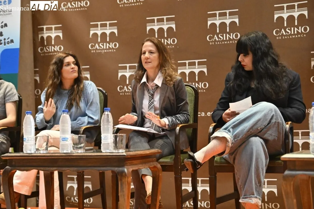 Encuentro 'Retos y brechas de la salud mental de las mujeres con discapacidades', organizado por Fundaneed y Salud Mental en el Casino de Salamanca