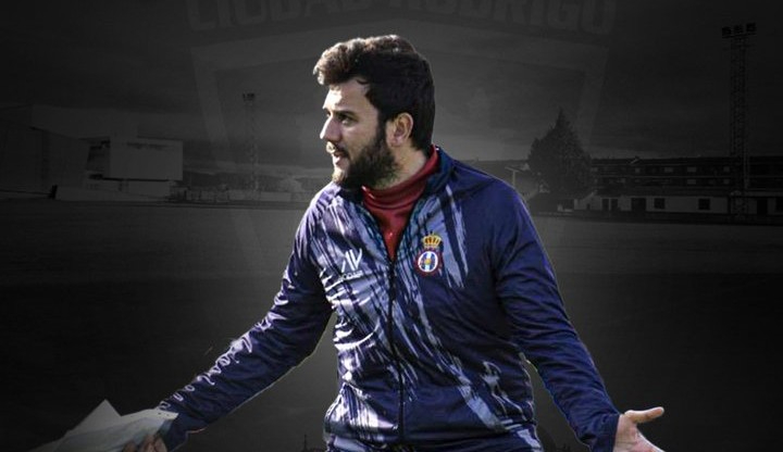 Astu vuelve a los banquillos del fútbol salmantino y dirigirá al Ciudad Rodrigo