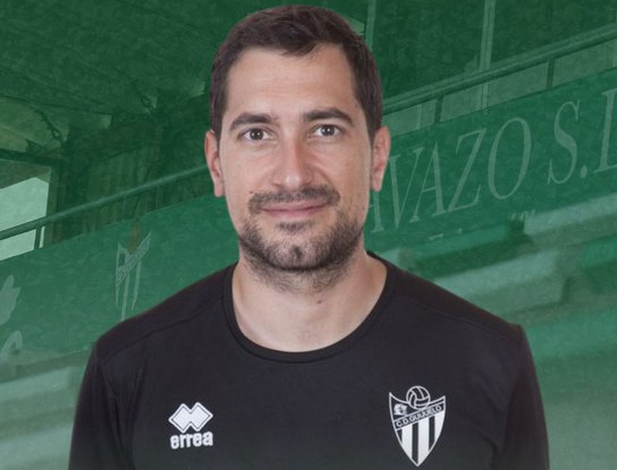 Dani Romo es destituido como entrenador del C.D. Guijuelo