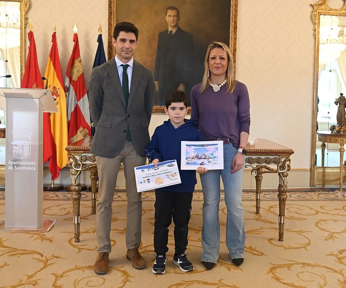 Tres escolares salmantinos reciben premios del Concurso Internacional de Dibujo de Aqualia