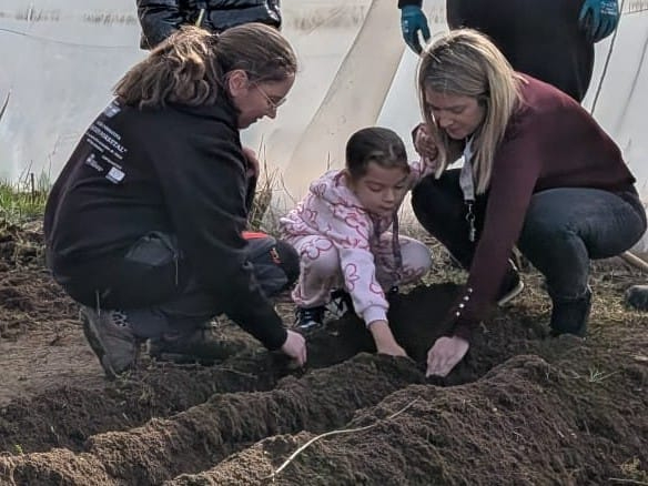 Cáritas desarrolla un programa de huertos escolares en varios centros de Ciudad Rodrigo