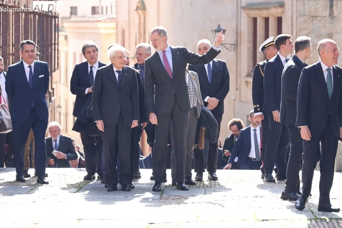 El rey Felipe VI y el presidente italiano Sergio Mattarella recorren el casco histórico de Salamanca | FOTOS: David Sañudo 