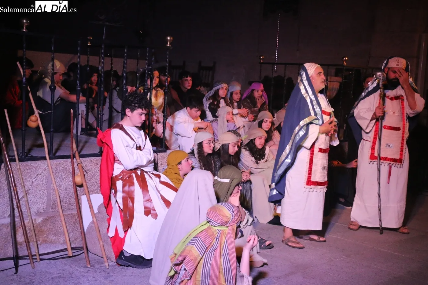 Representación de La Pasión, en Mieza, por el grupo El Manantial / CORRAL 