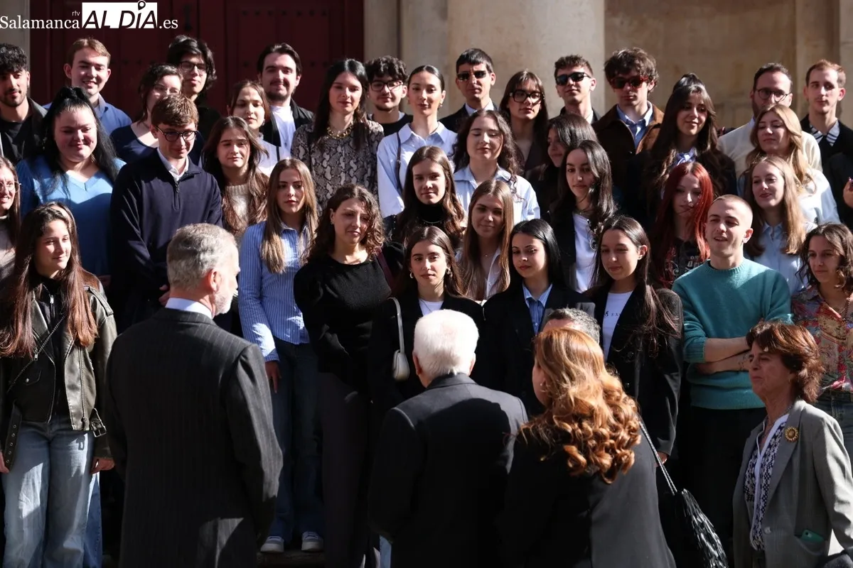 El rey Felipe VI y el presidente italiano Sergio Mattarella recorren el casco histórico de Salamanca | FOTOS: David Sañudo 