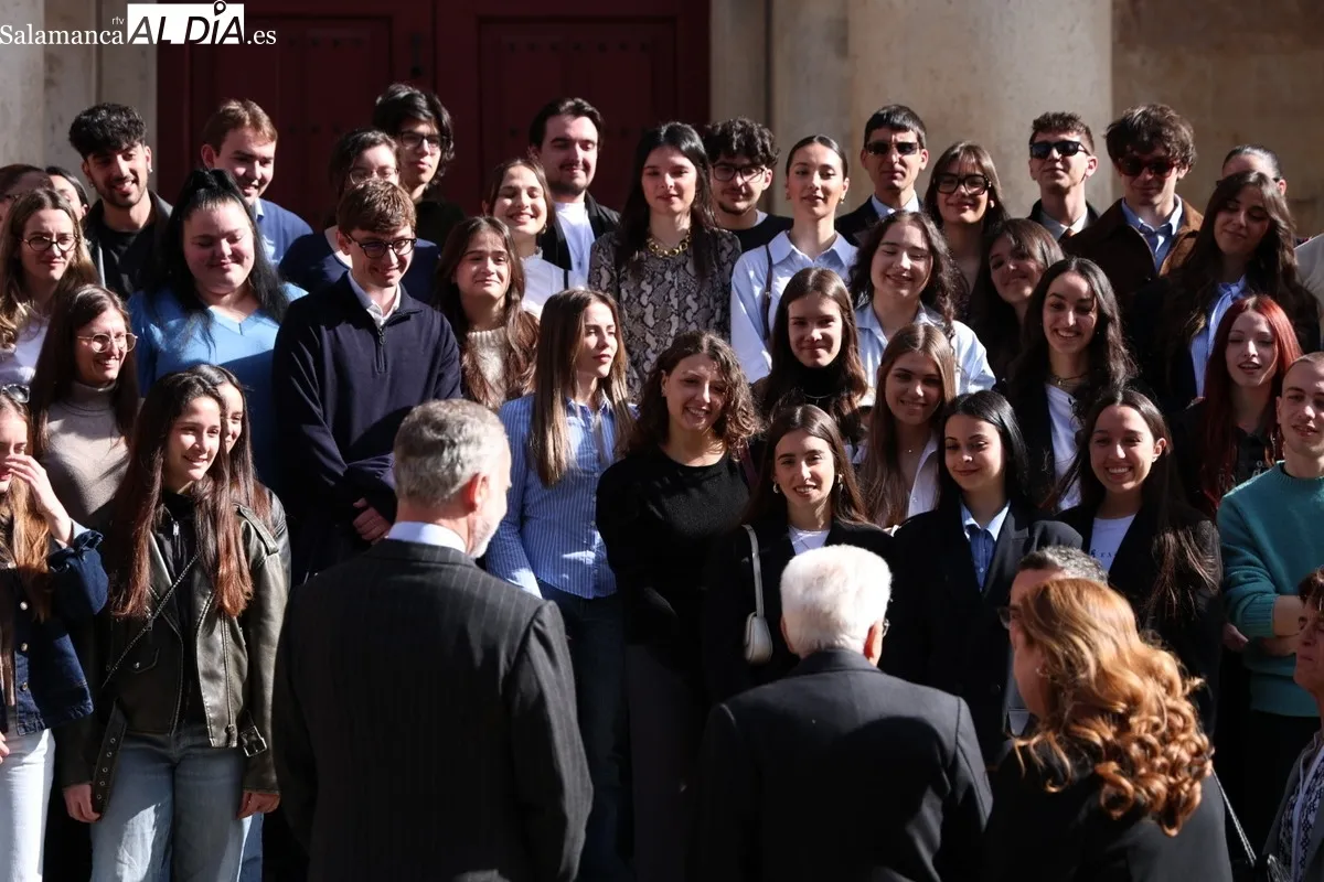 El rey Felipe VI y el presidente italiano Sergio Mattarella recorren el casco histórico de Salamanca | FOTOS: David Sañudo 