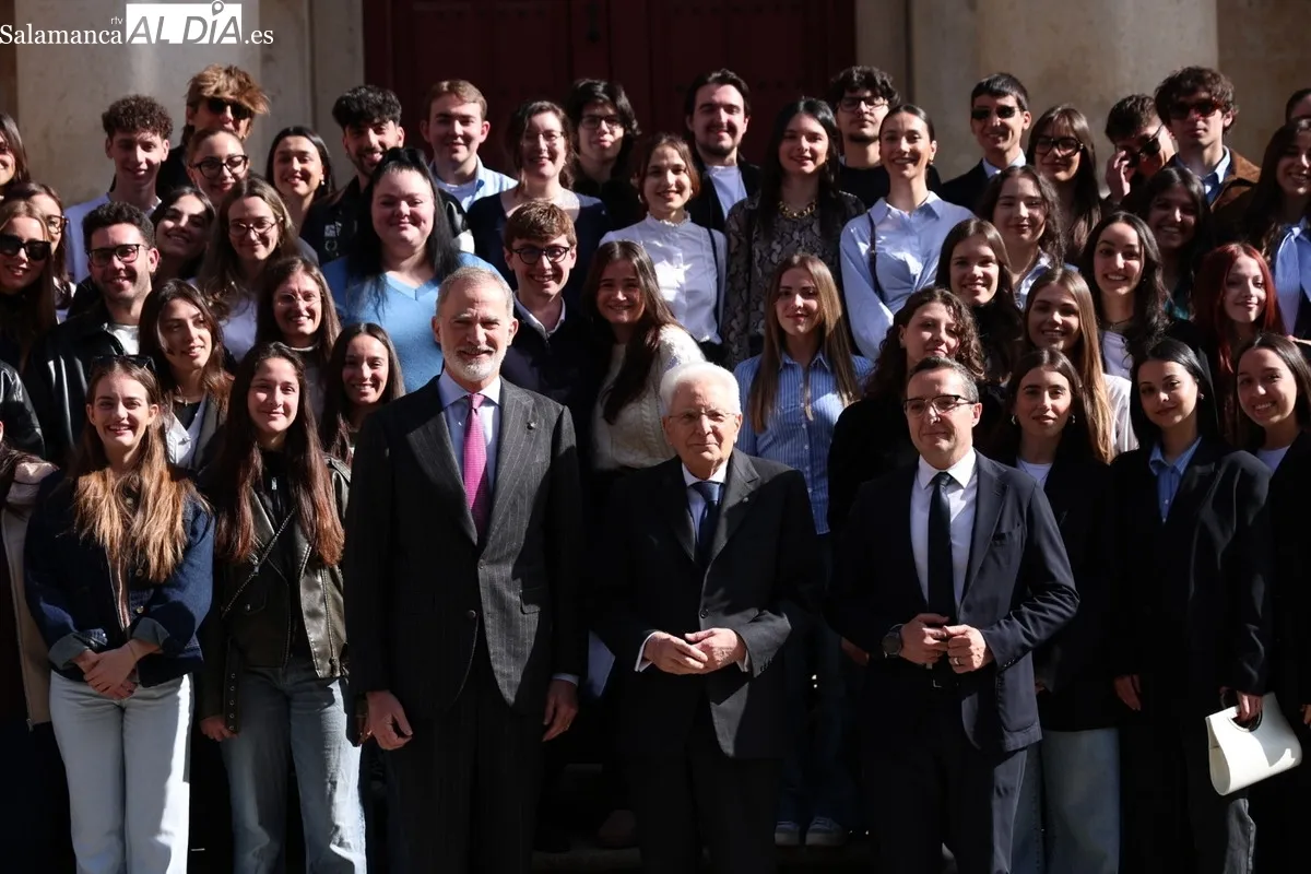 El rey Felipe VI y el presidente italiano Sergio Mattarella recorren el casco histórico de Salamanca | FOTOS: David Sañudo 