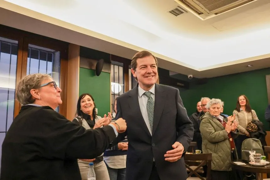 Alfonso Fernández Mañueco visita Peñaranda. PP