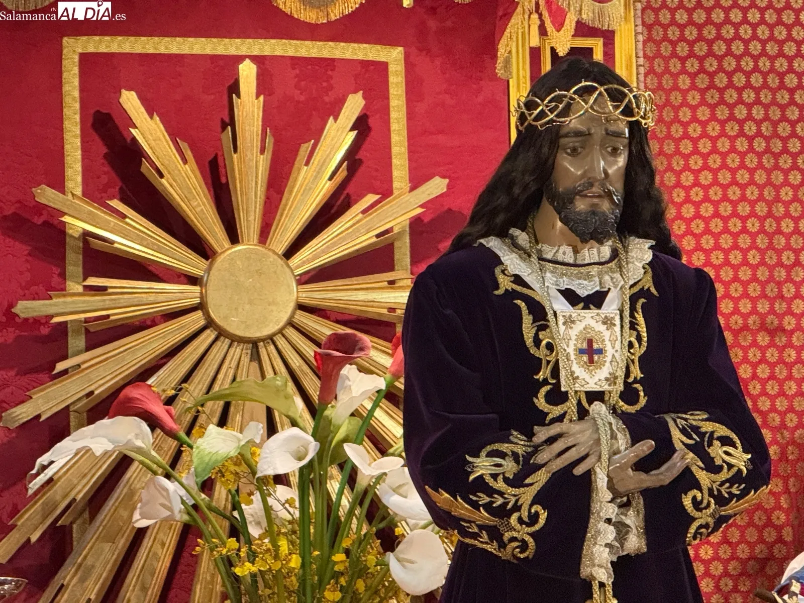 Besapiés a Jesús Medinaceli en Peñaranda