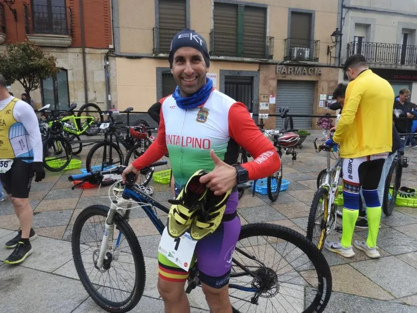 Foto 11 - FOTOS | Cantalpino corona a David Bartolom&eacute; Delanoe y Mar&iacute;a Pierna &Aacute;lvarez en su III Duatl&oacute;n Cross