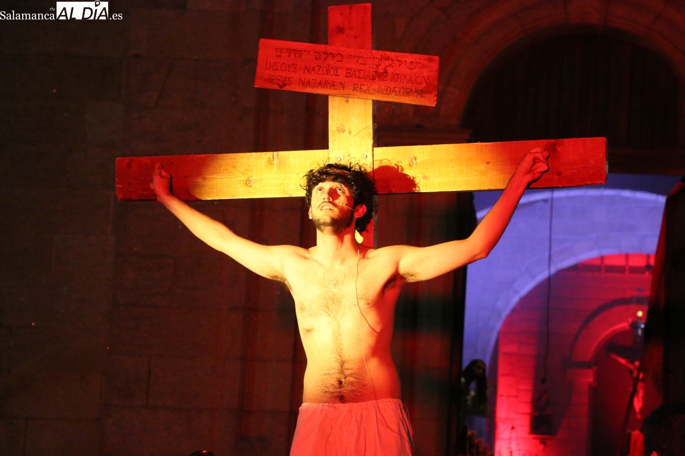 El grupo El Manantial conmueve a Mieza con su 101ª representación de La Pasión