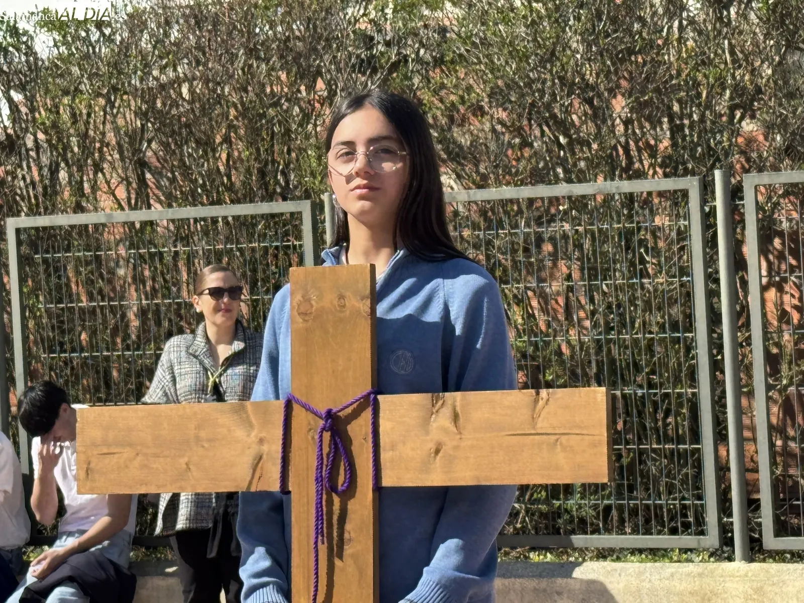 Foto 7 - La Encarnaci&oacute;n pone en marcha la Semana Santa con su gran V&iacute;a Crucis escolar