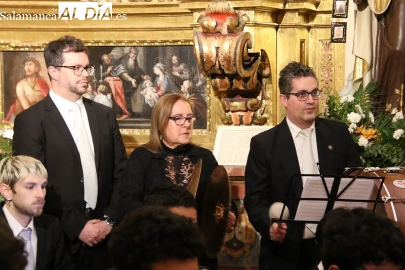 Foto 3 - La Banda de M&uacute;sica de Alba de Tormes brilla en su concierto de Semana Santa