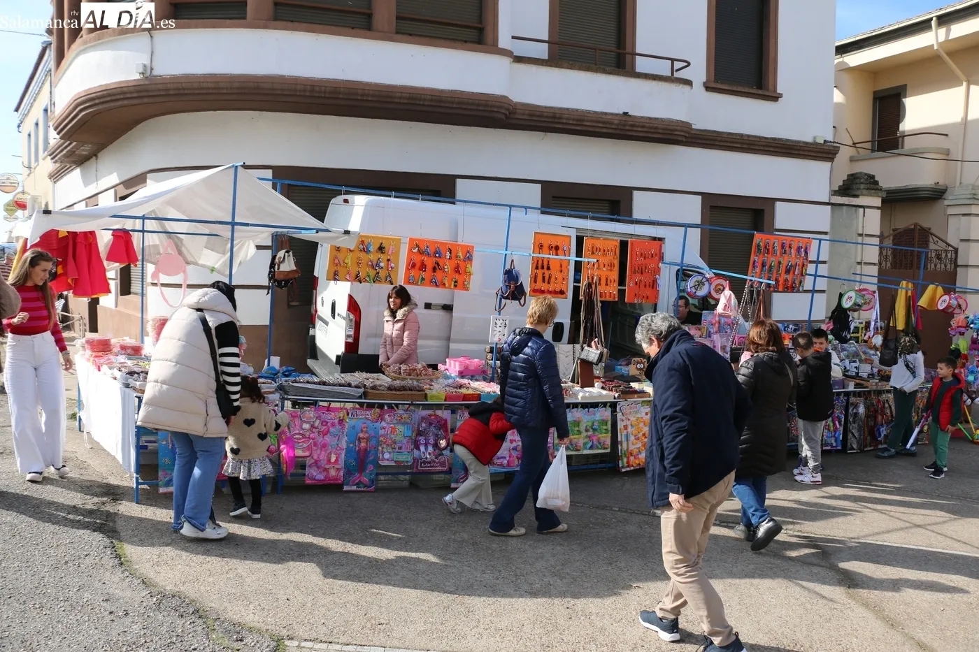Fiesta del Almendro en La Fregeneda / CORRAL 