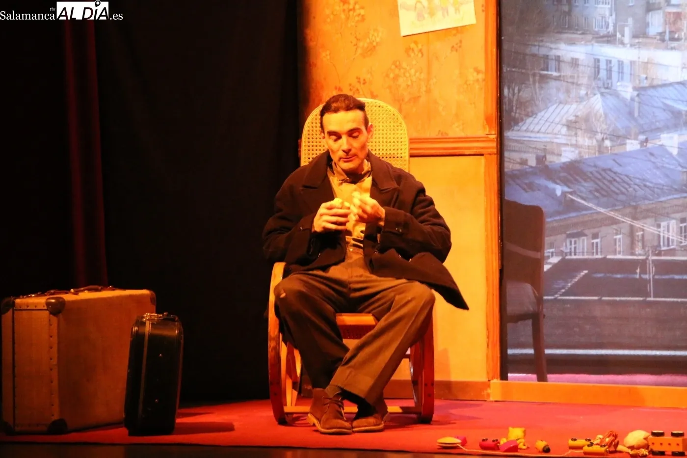 Representación de 'Maison Close' por Paraskenia Teatro en Vitigudino / CORRAL