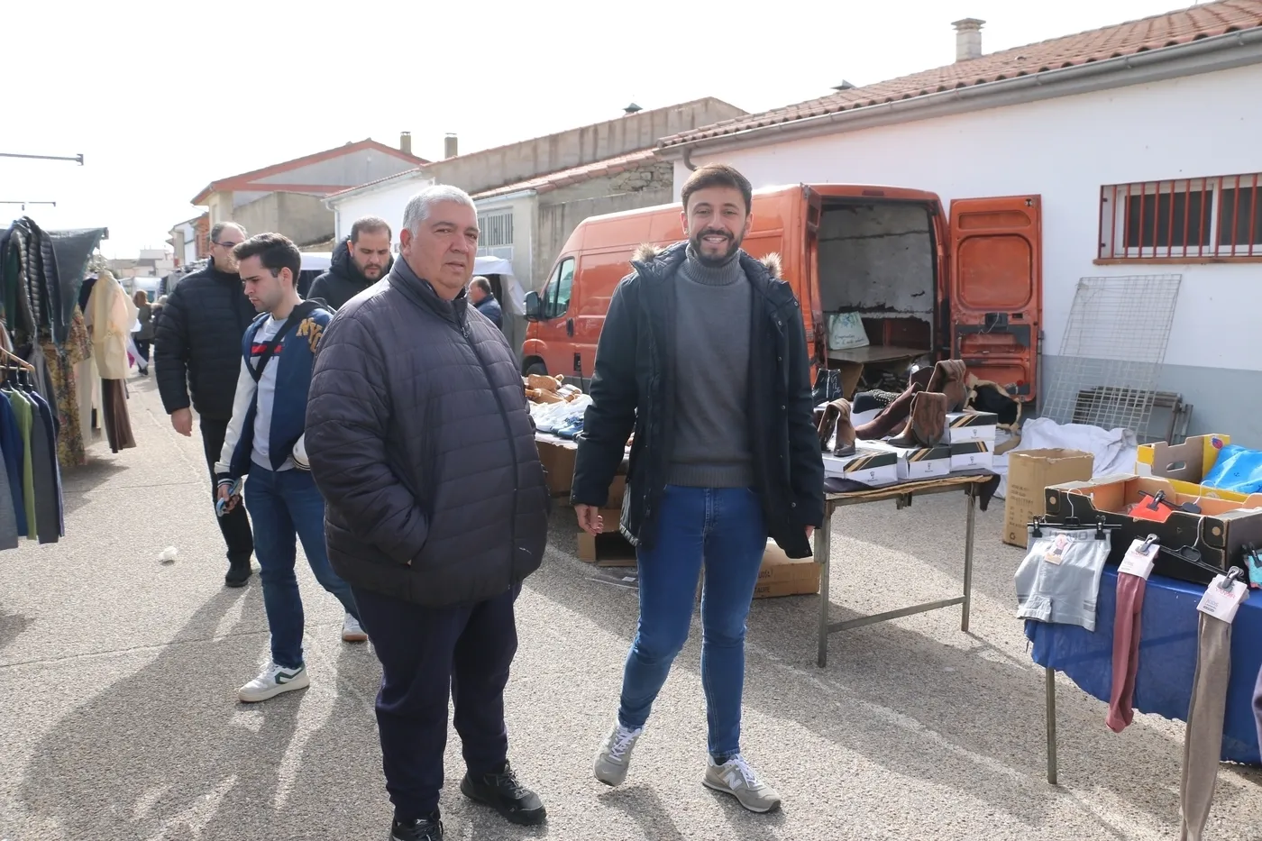 Caravana electoral del PSOE en Vitigudino este martes / CORRAL
